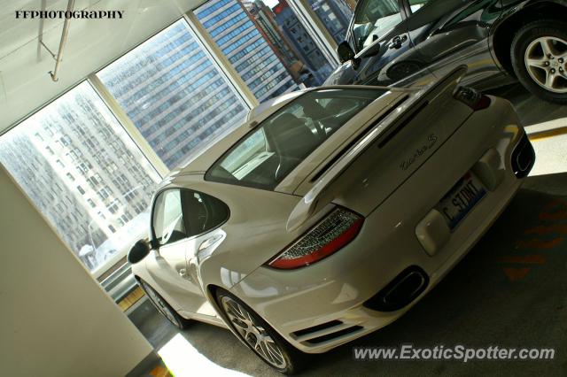 Porsche 911 Turbo spotted in Chicago, Illinois