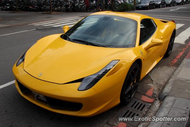 Ferrari 458 Italia spotted in Taipei, Taiwan