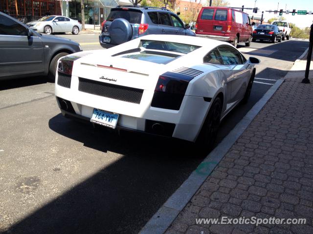 Lamborghini Gallardo spotted in West Hartford, Connecticut