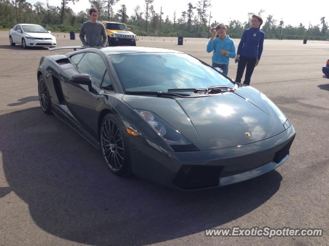 Lamborghini Gallardo spotted in West Bank, Louisiana