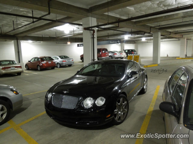 Bentley Continental spotted in Highland Park, Illinois