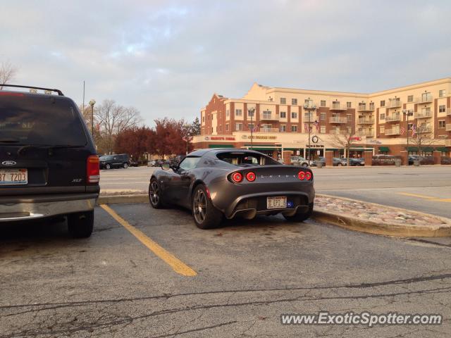 Lotus Elise spotted in Oak Lawn, Illinois