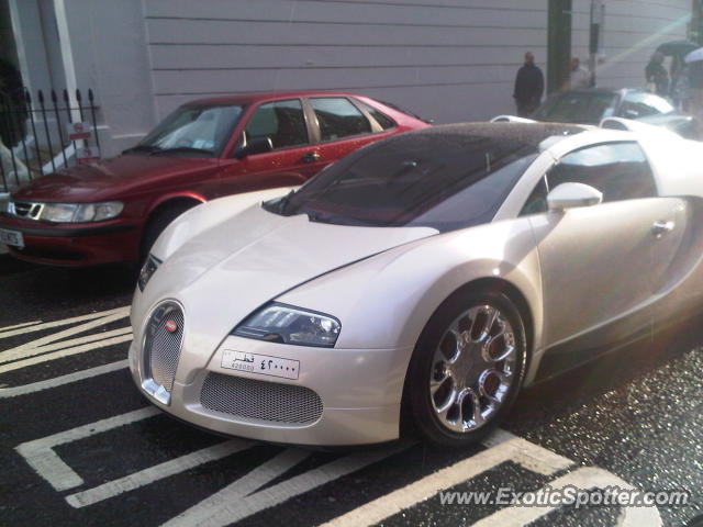 Bugatti Veyron spotted in London, United Kingdom