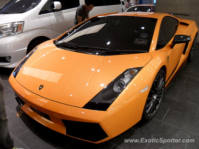 Lamborghini Gallardo spotted in Kuala Lumpur, Malaysia