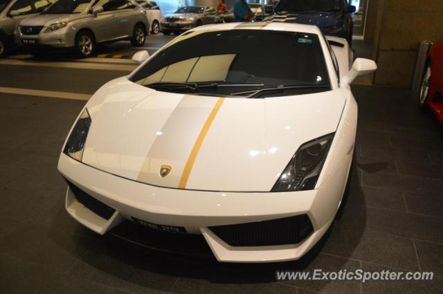 Lamborghini Gallardo spotted in Kuala Lumpur, Malaysia