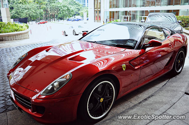 Ferrari 599GTB spotted in KLCC Twin Tower, Malaysia