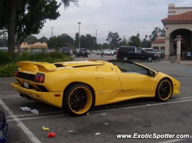 Lamborghini Diablo spotted in Calabasas, California
