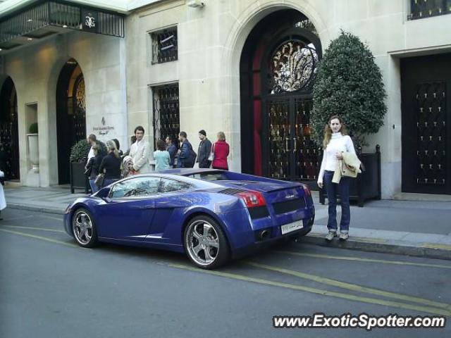 Lamborghini Gallardo spotted in Paris, France