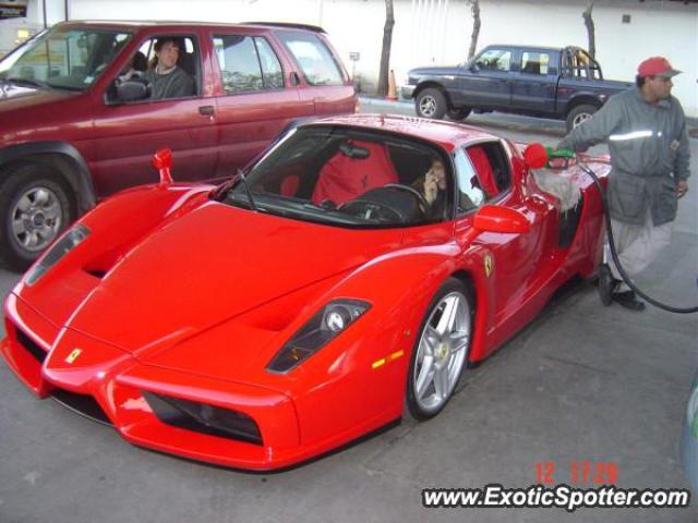 Ferrari Enzo spotted in Santiago, Chile