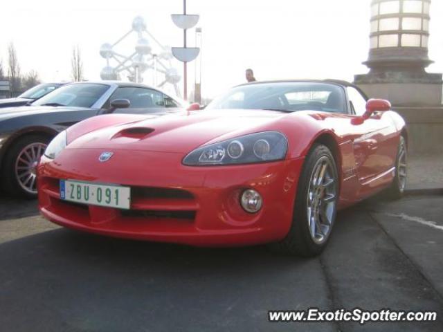 Dodge Viper spotted in Bruxelles, Belgium