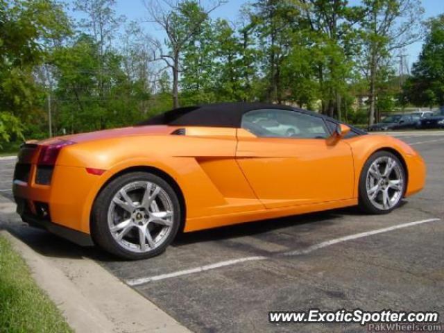 Lamborghini Gallardo spotted in Boston, Massachusetts