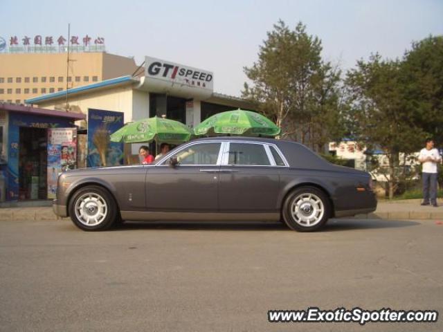 Rolls Royce Phantom spotted in Beijing, China