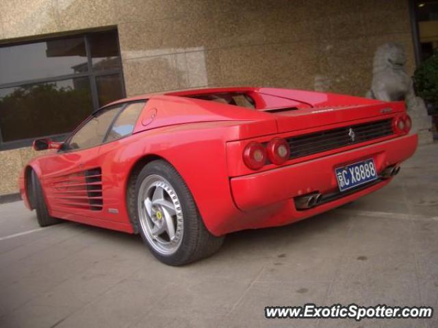 Ferrari Testarossa spotted in Beijing, China