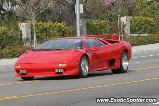 Lamborghini Diablo spotted in Calabasas, California