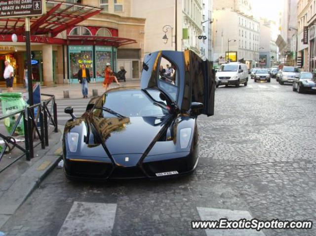 Ferrari Enzo spotted in Paris, France