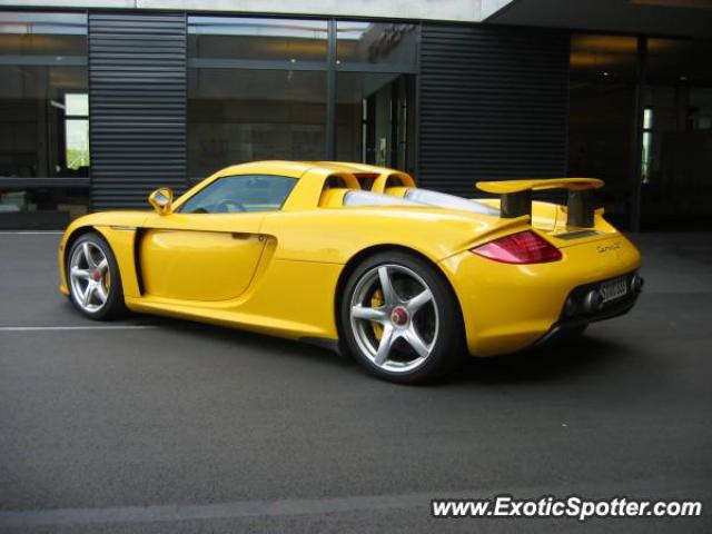 Porsche Carrera GT spotted in Berlin, Germany