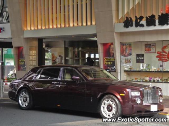 Rolls Royce Phantom spotted in Tokyo, Japan