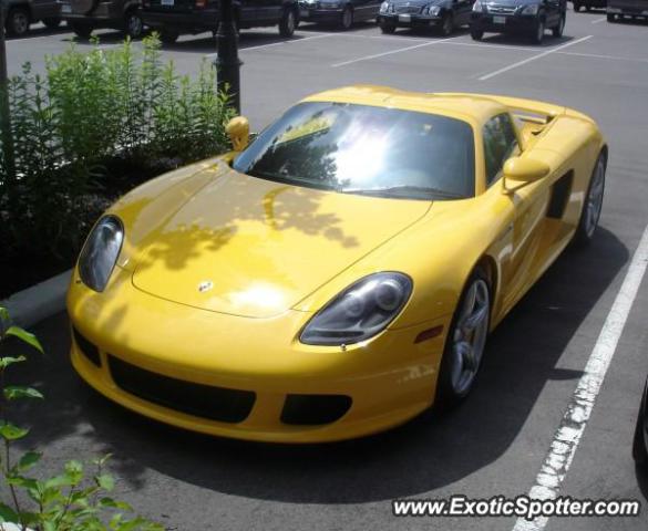 Porsche Carrera GT spotted in Toronto, Canada