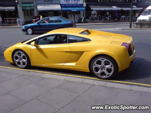 Lamborghini Gallardo spotted in London, United Kingdom