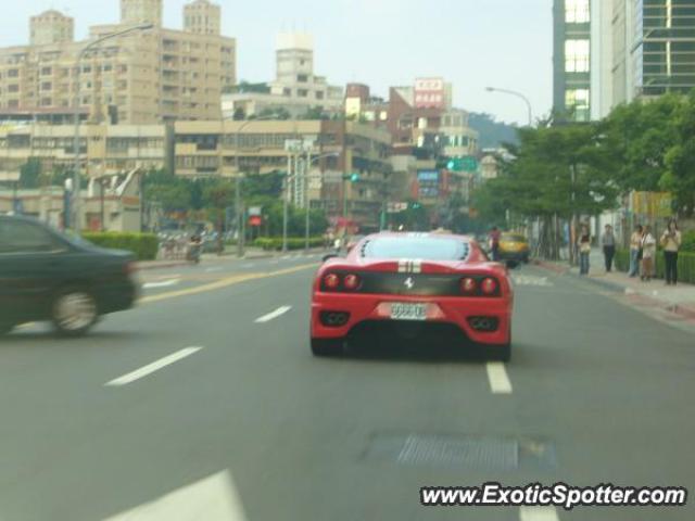 Ferrari 360 Modena spotted in Taipei, Taiwan