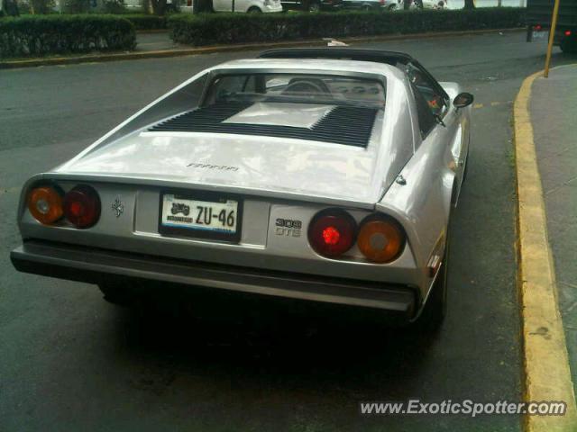 Ferrari 308 spotted in Mexico City, Mexico