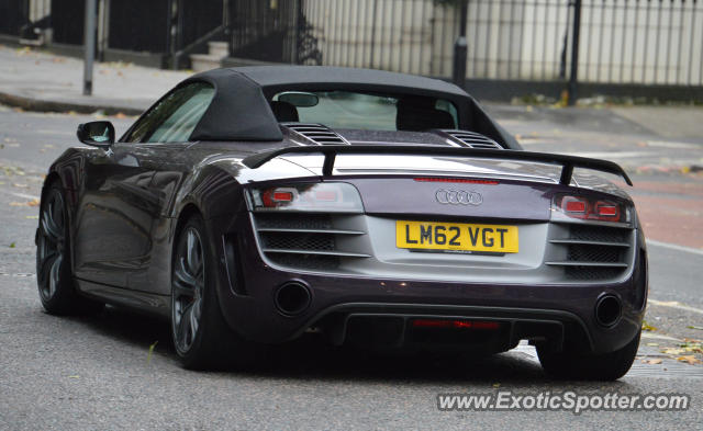 Audi R8 spotted in London, United Kingdom