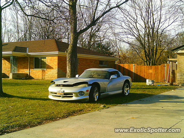 Dodge Viper spotted in Cincinnati, Ohio