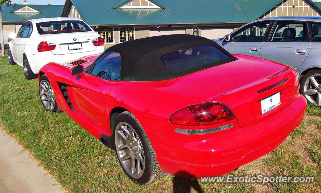 Dodge Viper spotted in Chanhassen, Minnesota