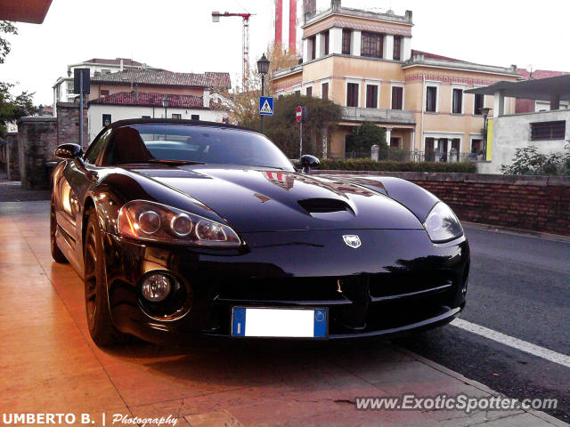 Dodge Viper spotted in Oderzo, Italy