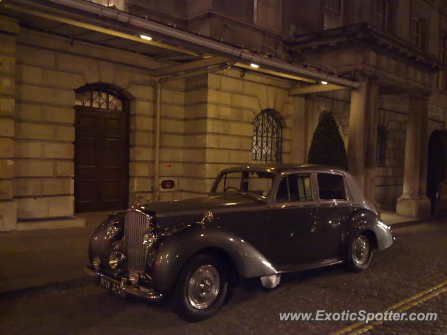 Bentley Mulsanne spotted in London, United Kingdom