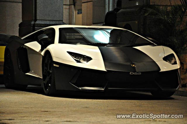 Lamborghini Aventador spotted in KLCC Twin Tower, Malaysia