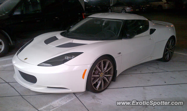 Lotus Evora spotted in Aventura, Florida