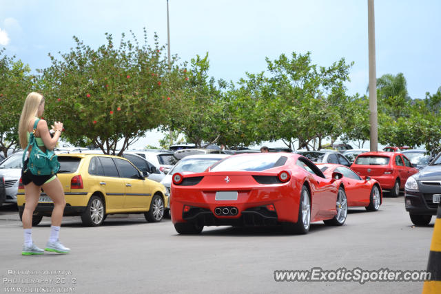 Ferrari 458 Italia spotted in Brasília, Brazil