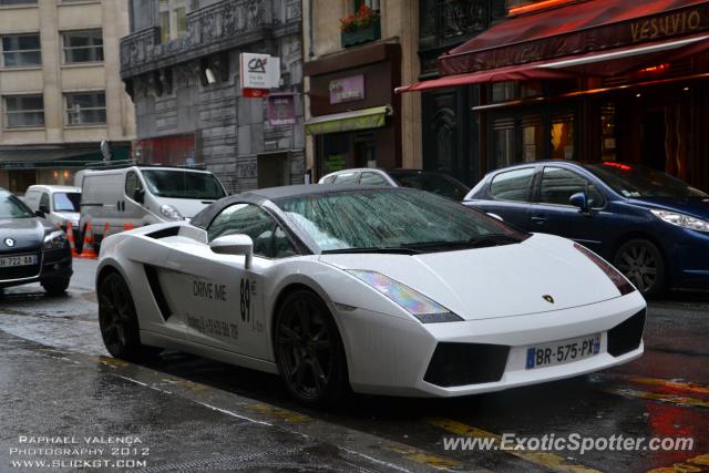 Lamborghini Gallardo spotted in Paris, France