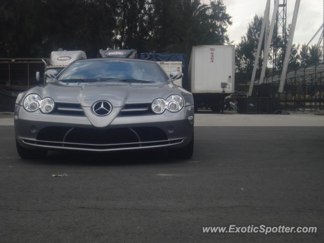 Mercedes SLR spotted in Mexico City, Mexico