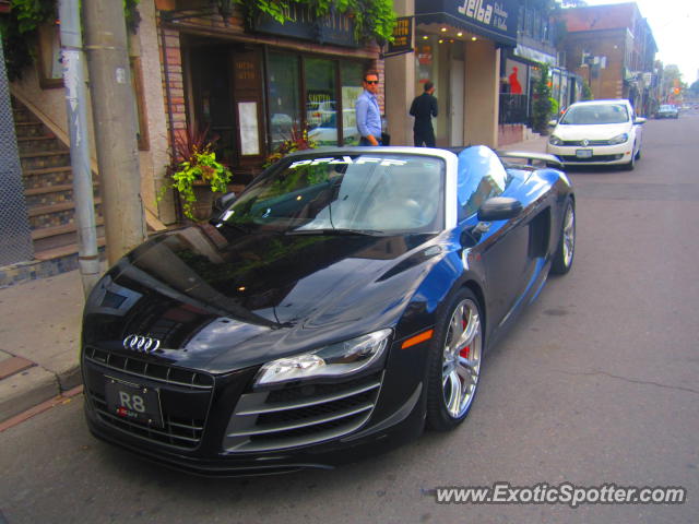 Audi R8 spotted in Toronto, Canada