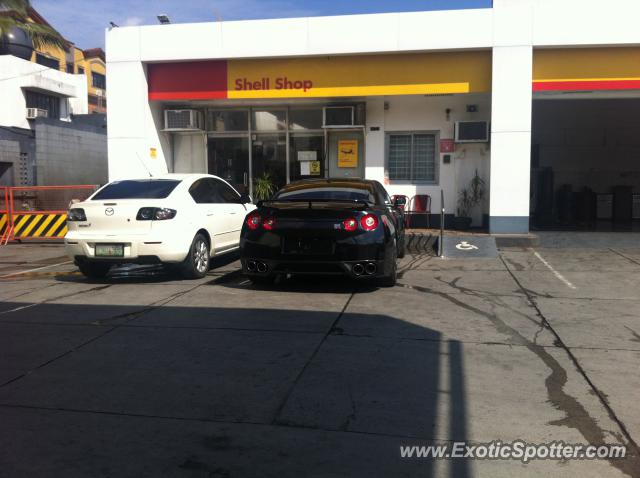 Nissan Skyline spotted in Quezon city, Philippines