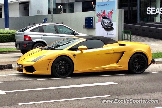 Lamborghini Gallardo spotted in Alexandra, Singapore