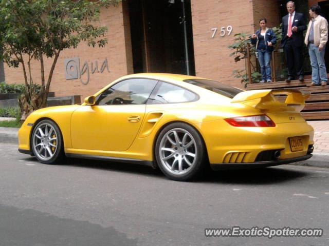 Porsche 911 GT2 spotted in Bogota,Colombia., Colombia