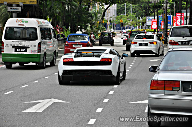 Lamborghini Gallardo spotted in Bukit Bintang KL, Malaysia