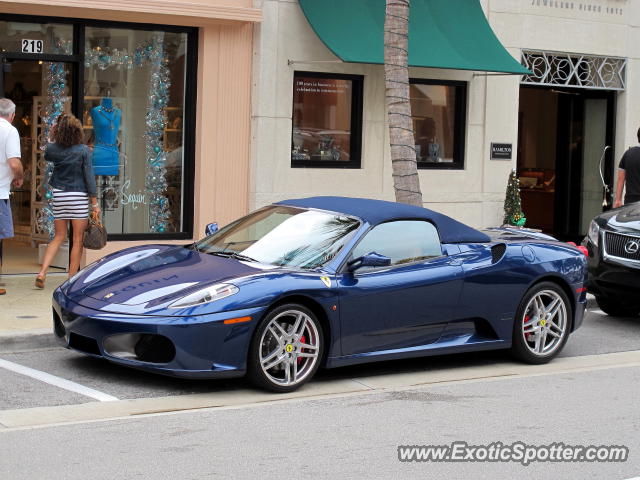 Ferrari F430 spotted in Palm Beach, Florida