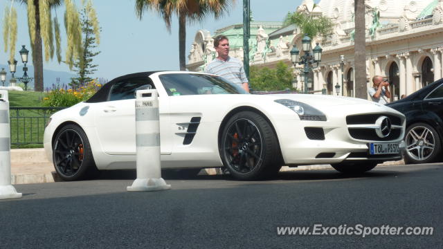 Mercedes SLR spotted in Monaco, Monaco