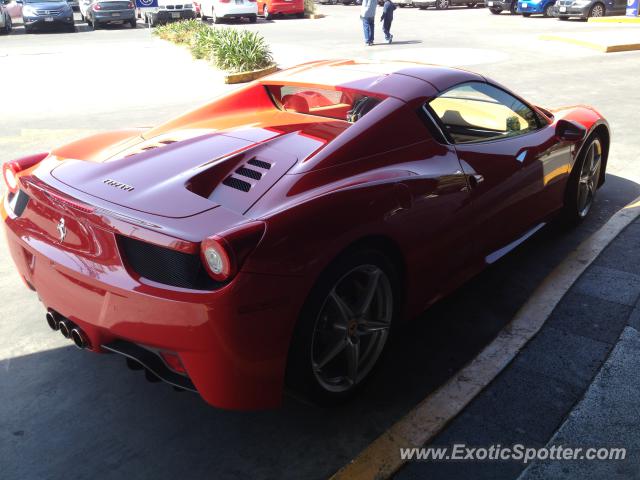 Ferrari 458 Italia spotted in Mexico City, Mexico