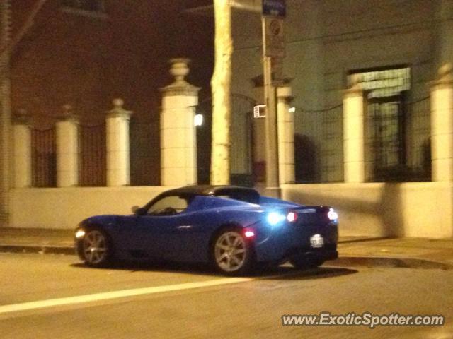 Tesla Roadster spotted in Orange, California