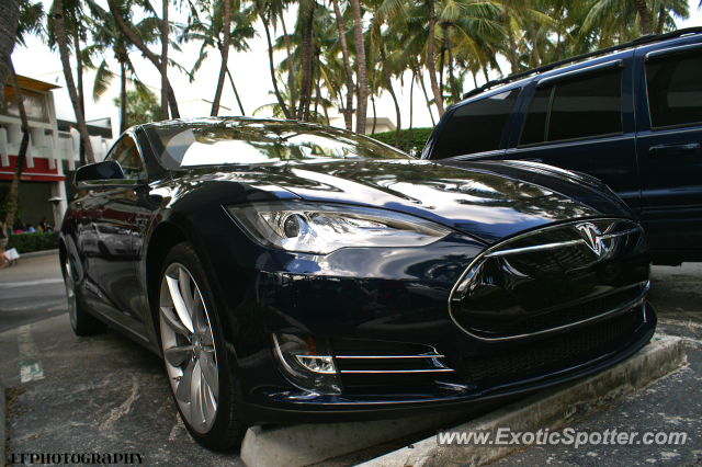 Tesla Model S spotted in Miami, Florida