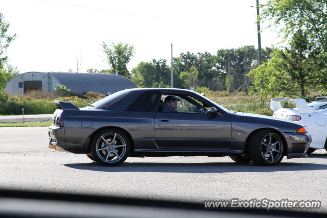 Nissan Skyline spotted in Cayuga, ON, Canada