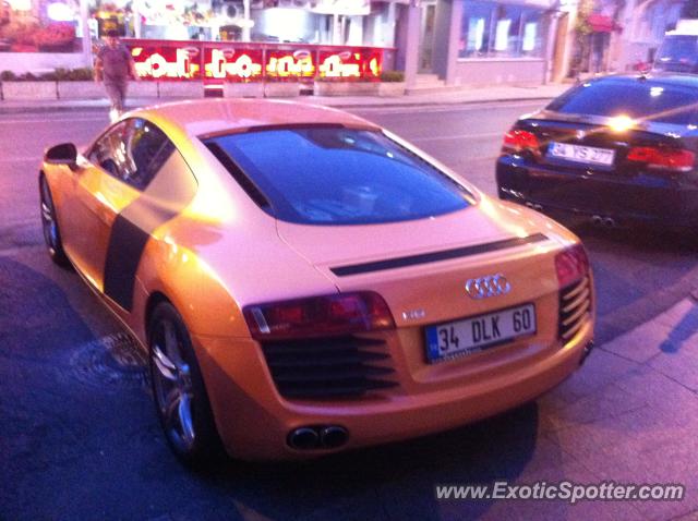 Audi R8 spotted in Istanbul, Turkey