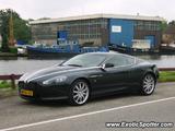 Aston Martin DB9