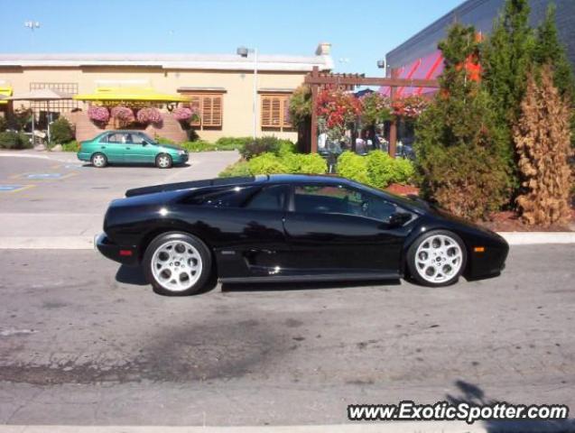 Lamborghini Diablo spotted in Toronto, Canada