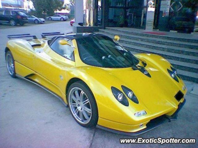 Pagani Zonda spotted in Singapore, Singapore